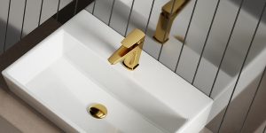 0043652_Faucets-Cubism_RIGHT_01-1920x450